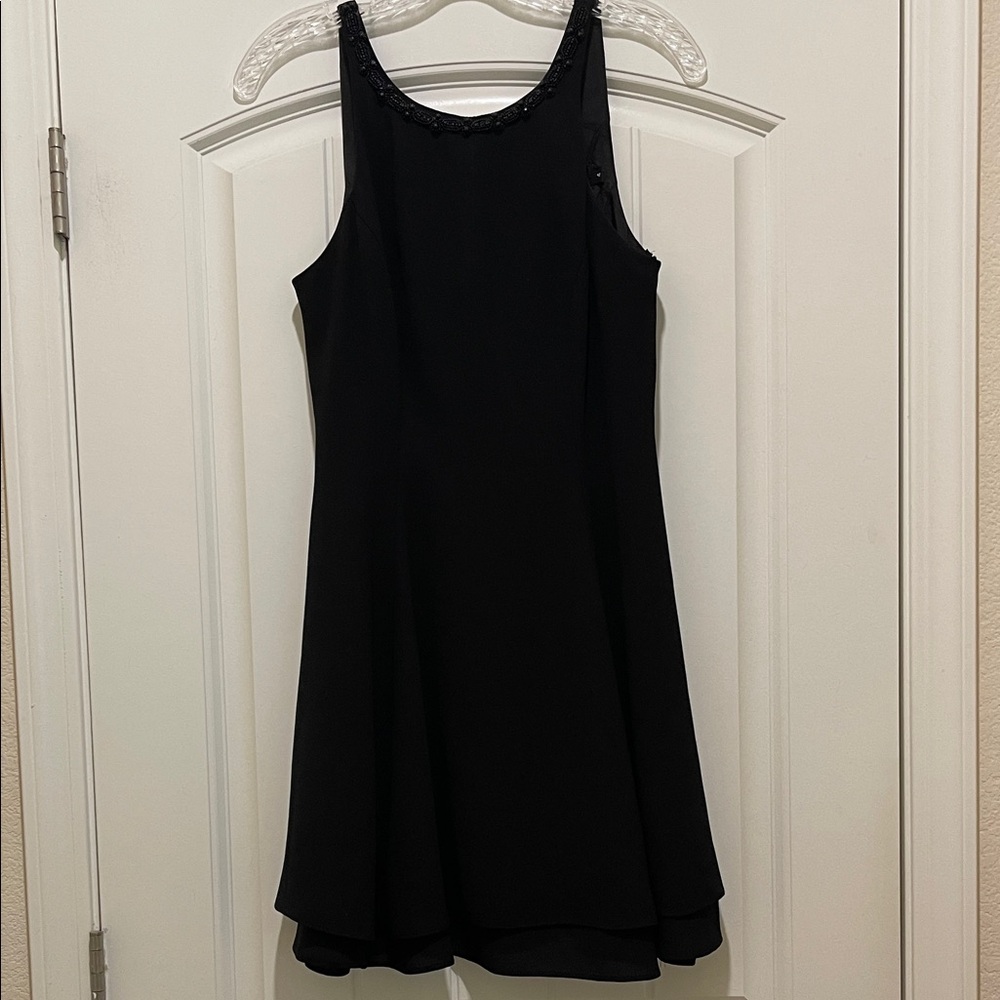 Chic Black Sleeveless Mini Dress